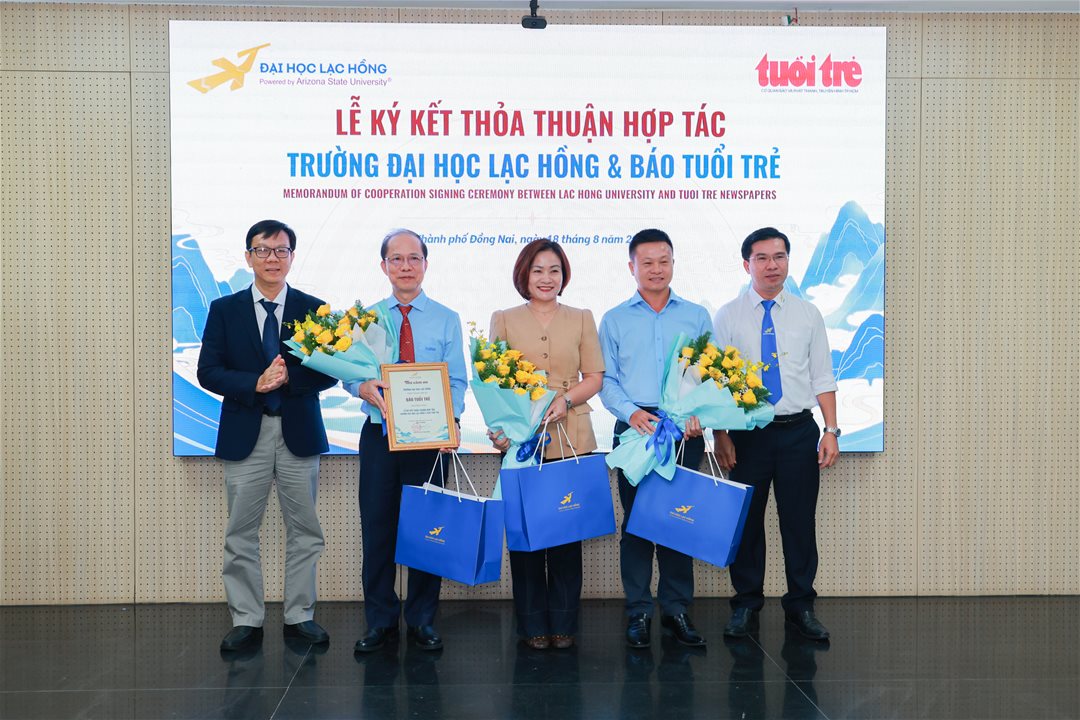 LHU bắt tay Báo Tuổi Trẻ, mở rộng “cánh cửa nghề nghiệp” cho sinh viên